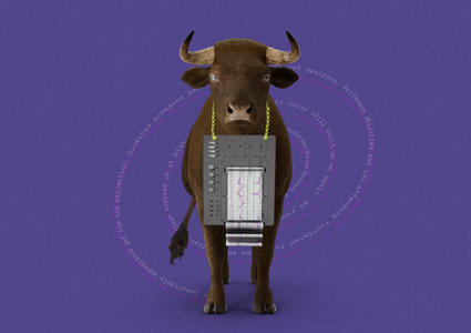 Un toro mirando al frente con una máquina de polígrafo alrededor del cuello. Detrás, espirales de texto superpuestas.