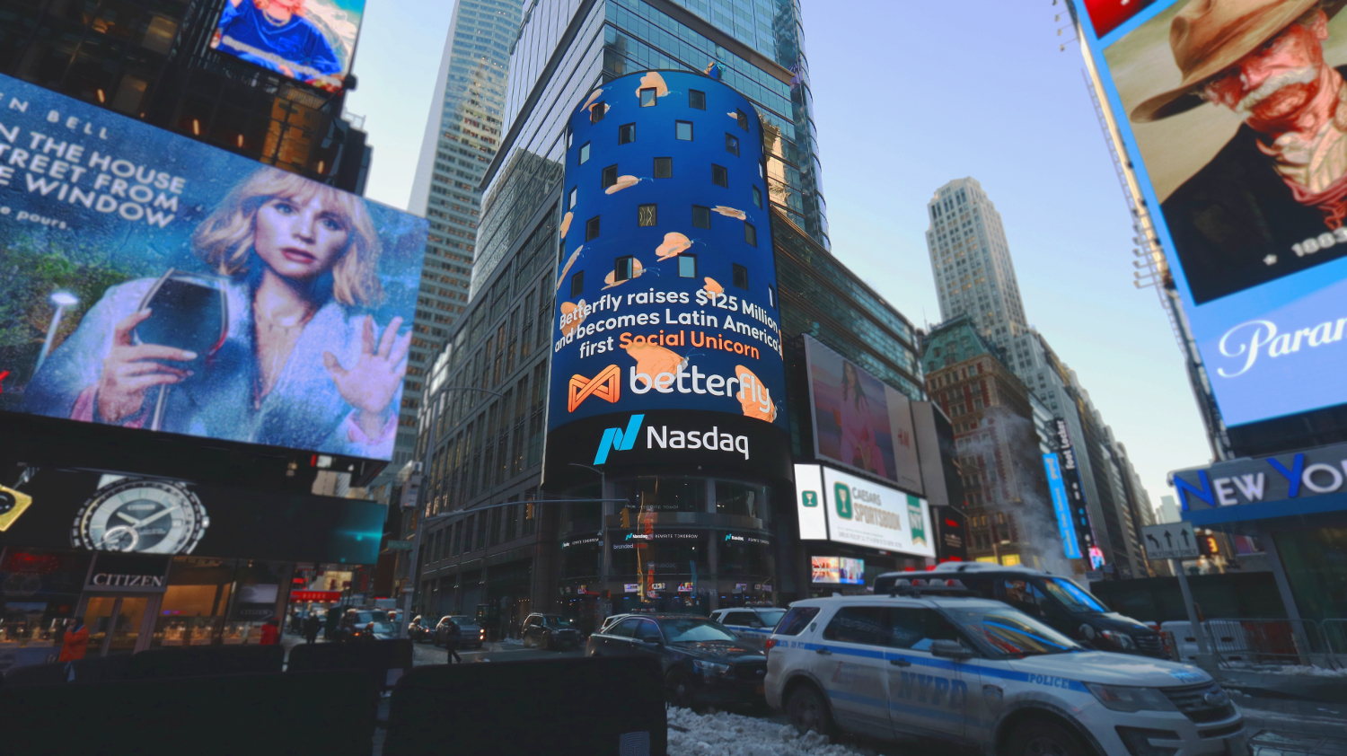 Anuncio de NASDAQ en Nueva York con motivo del estatus de unicornio de Betterfly